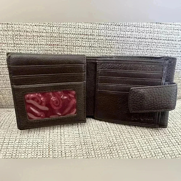 Brighton Trifold Wallet - Picture 7 of 11